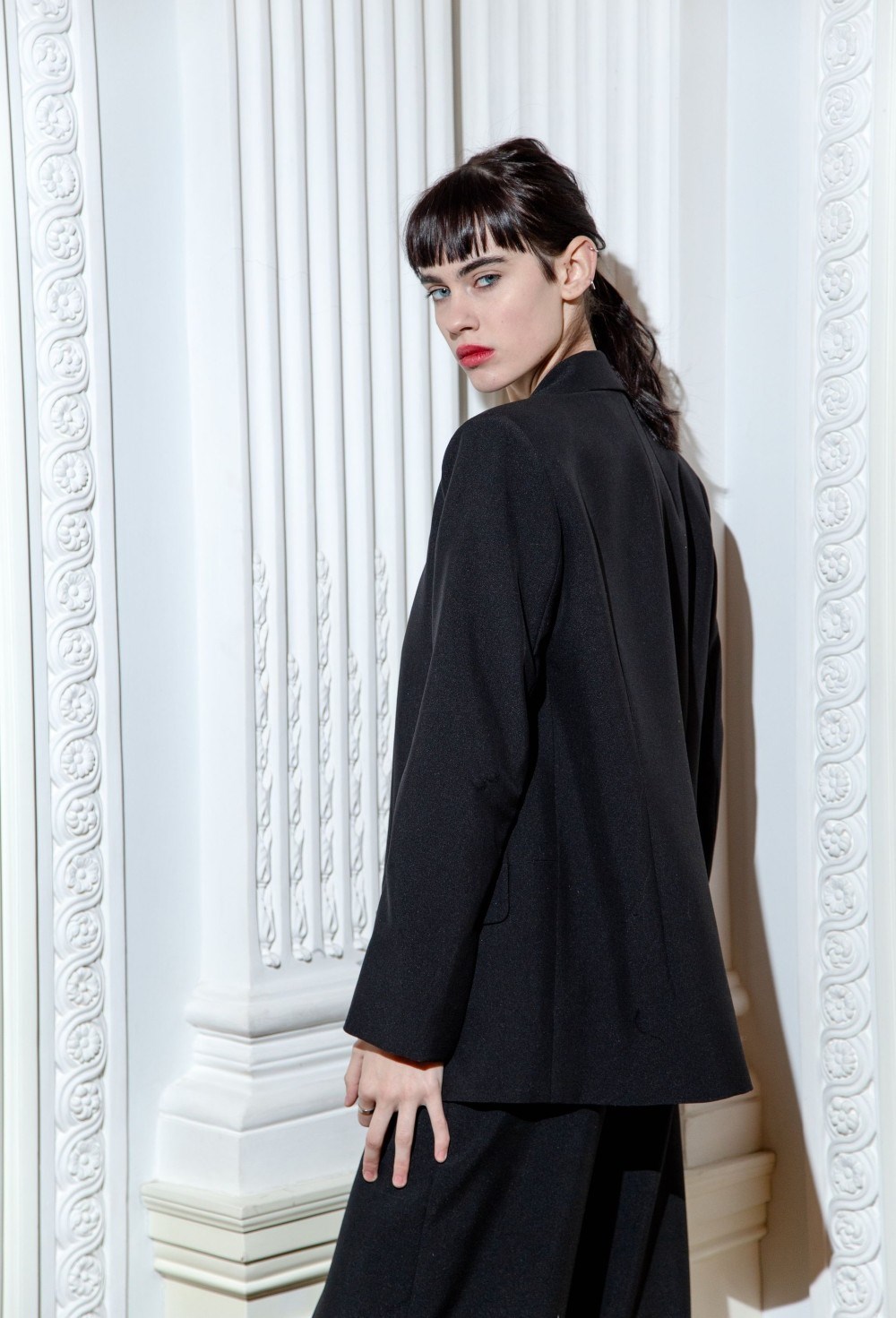 Однобортный жакет “BLACK TIE” - фото 102460