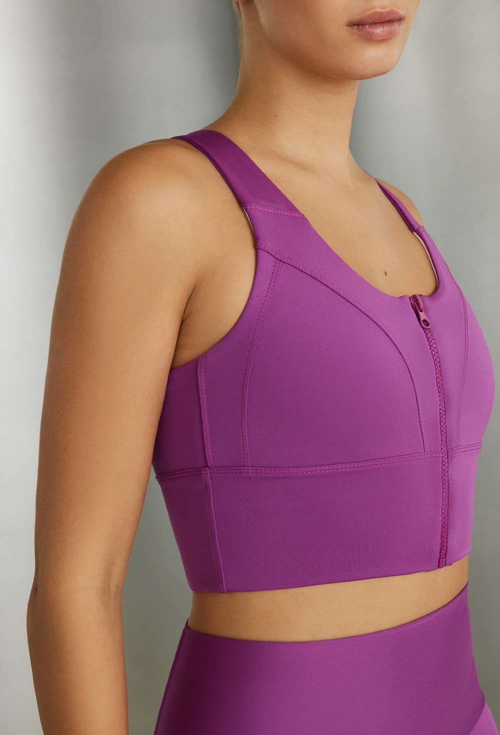 Топ с линиями на лифе Т3 Berry - фото 103022