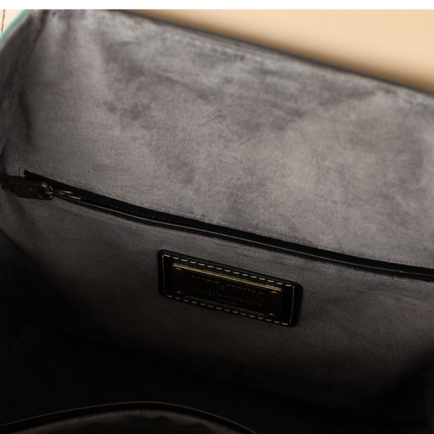 Рюкзак Сити "Человек в котелке" - фото 103537