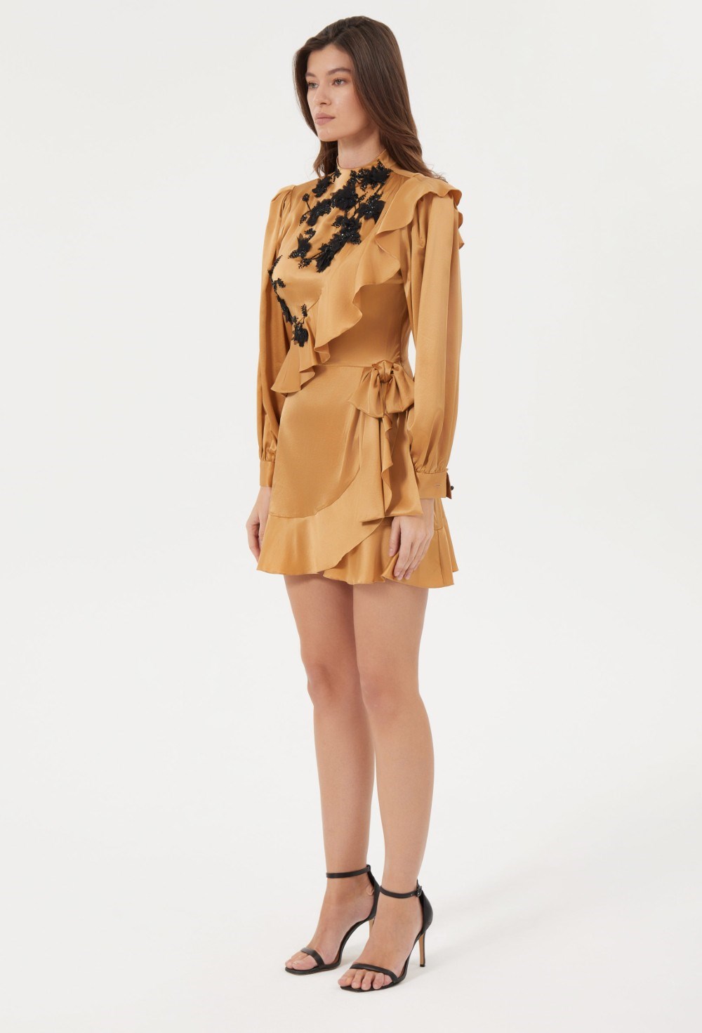 Платье мини с вышивкой - фото 105712