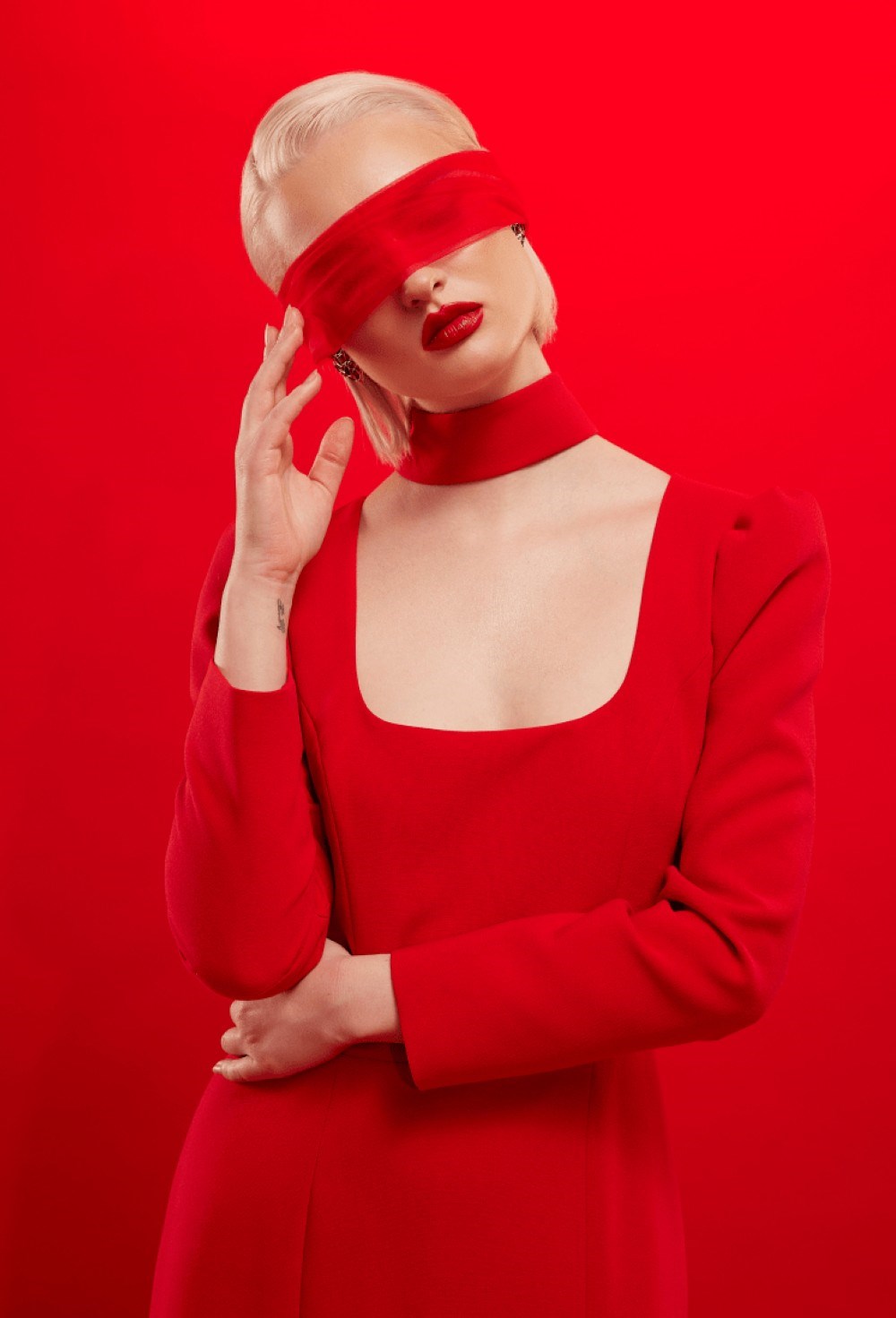 Платье с поясом - фото 105843