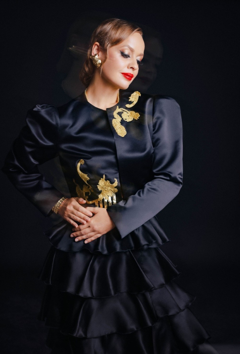 Жакет с вышивкой - фото 105986