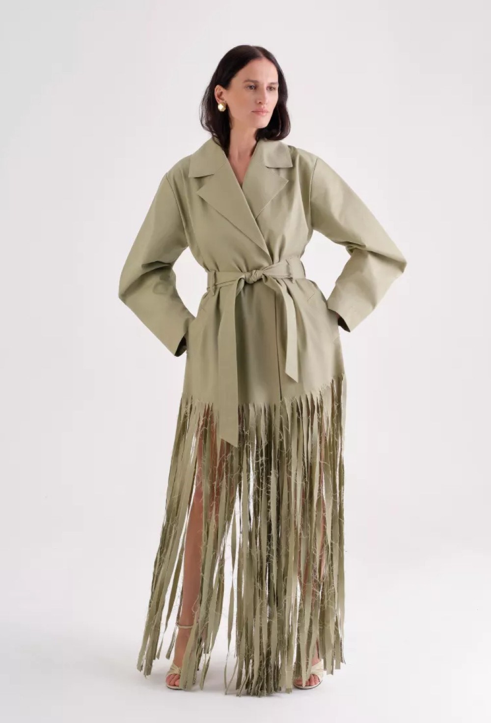 Плащ с бахромой - фото 106173