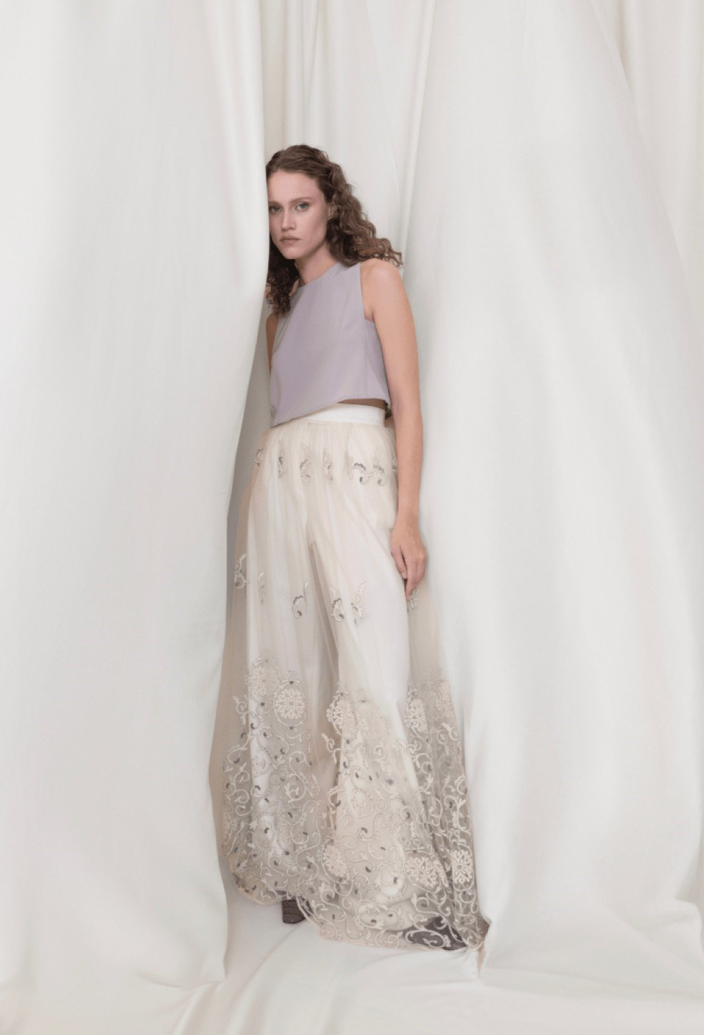 Юбка с вышивкой - фото 106376