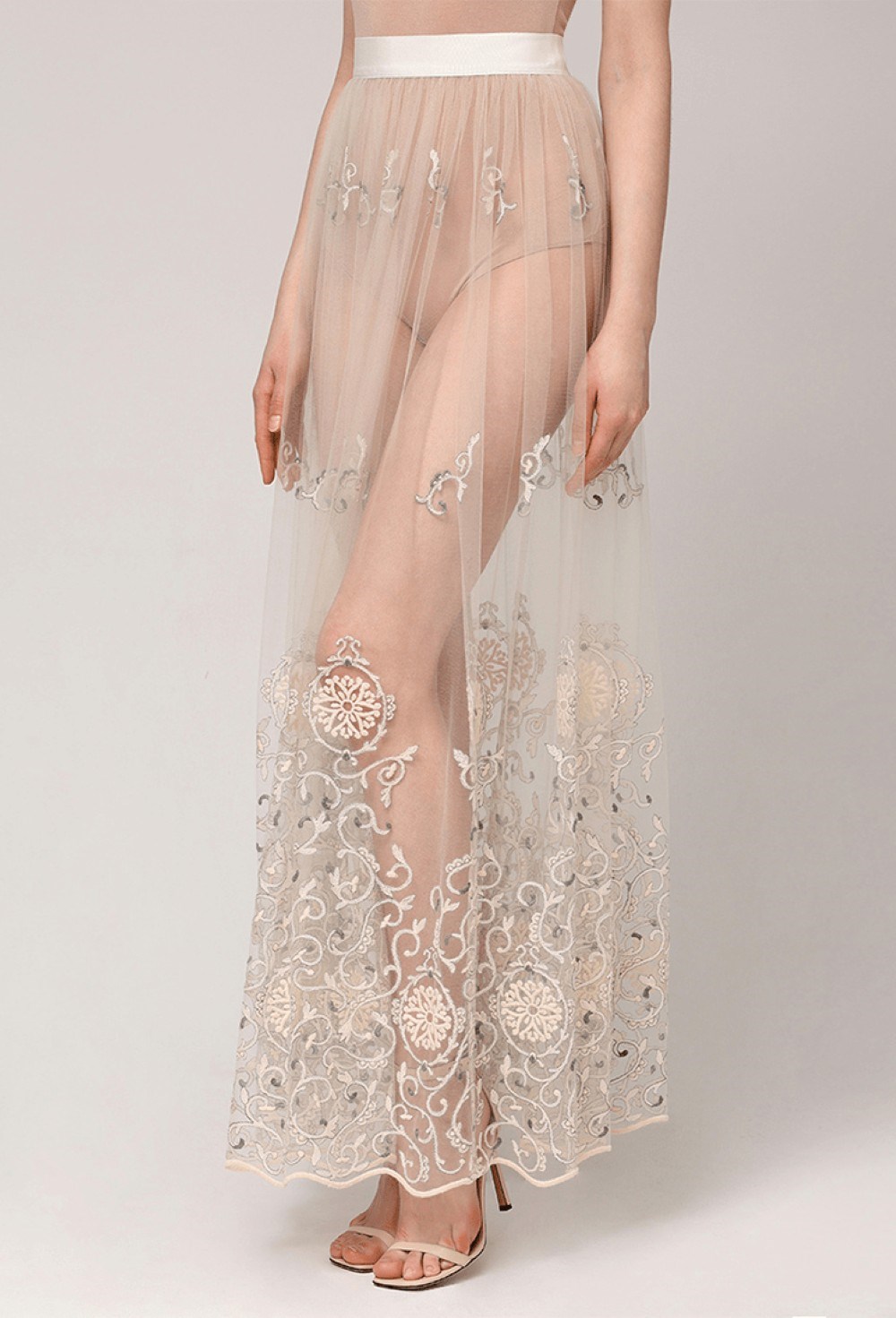 Юбка с вышивкой - фото 106380