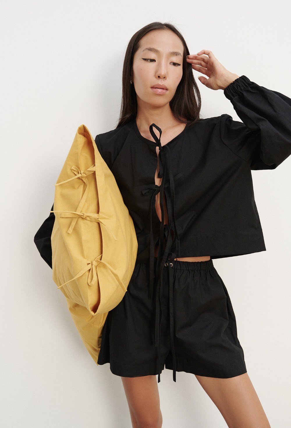 Рубашка из хлопка с завязками - фото 107073