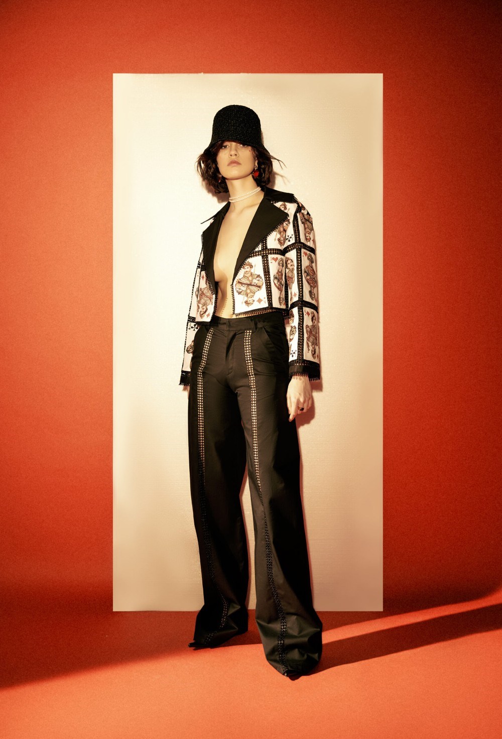 Брюки с кружевными вставками - фото 107996