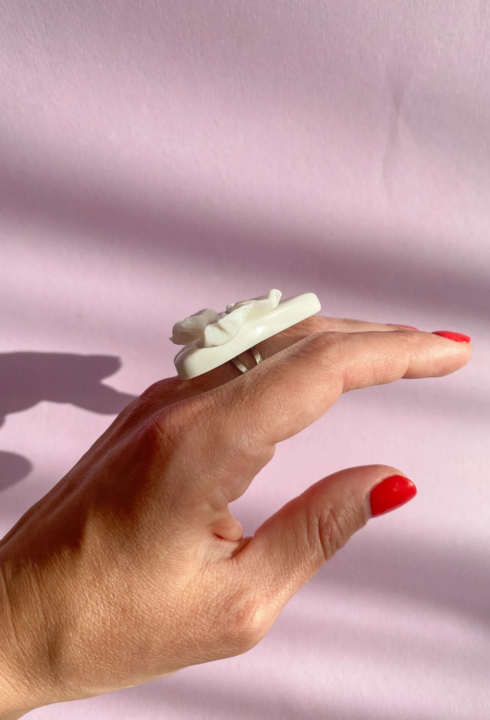 Кольцо Белое сердце с крестом - фото 108594