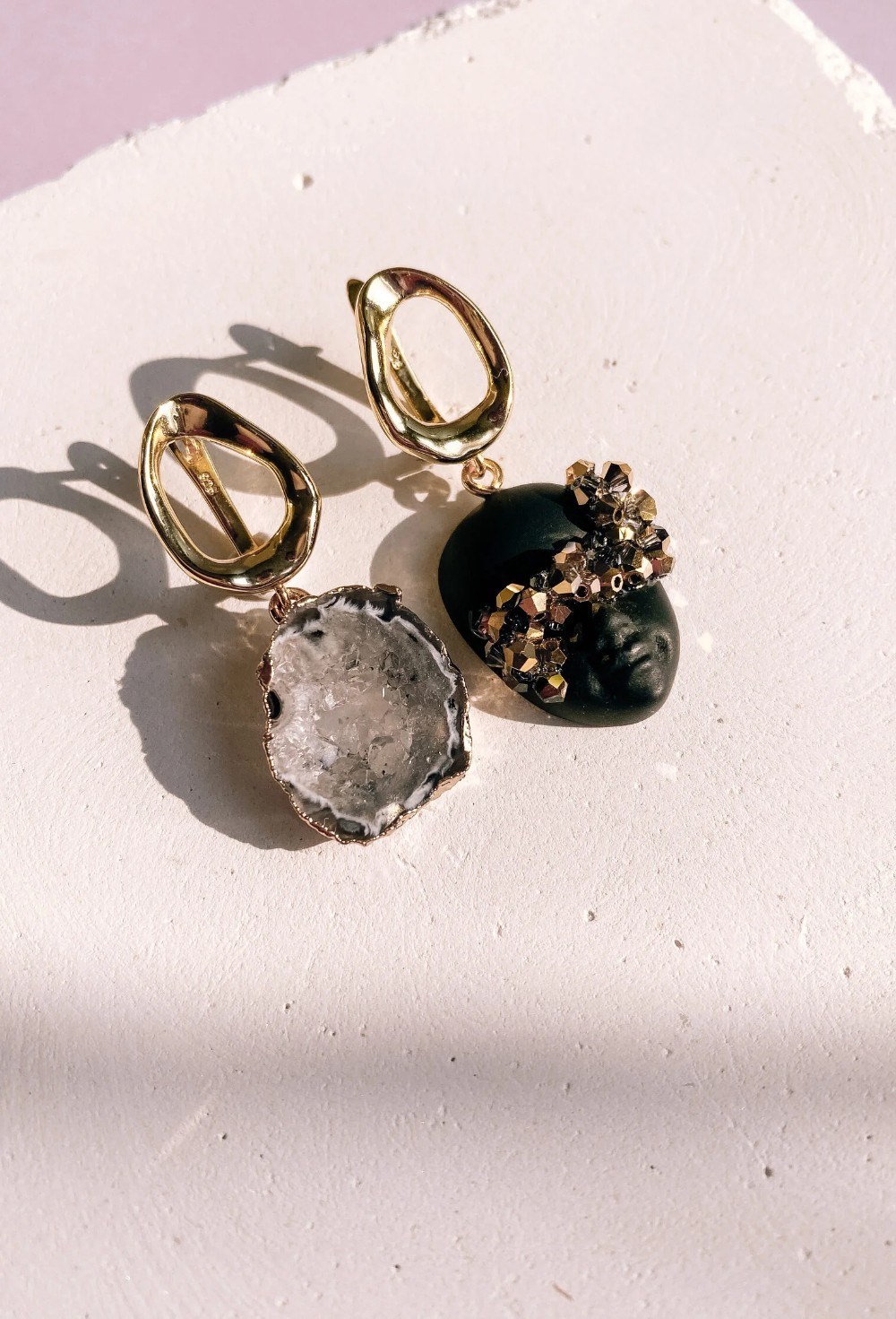 Серьги черная куколка мини с агатом - фото 108725