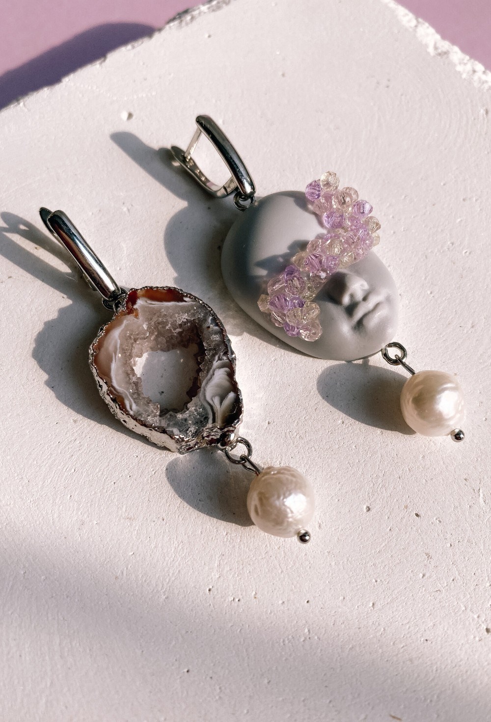 Серьги куколка с агатом и жемчужиной - фото 108828