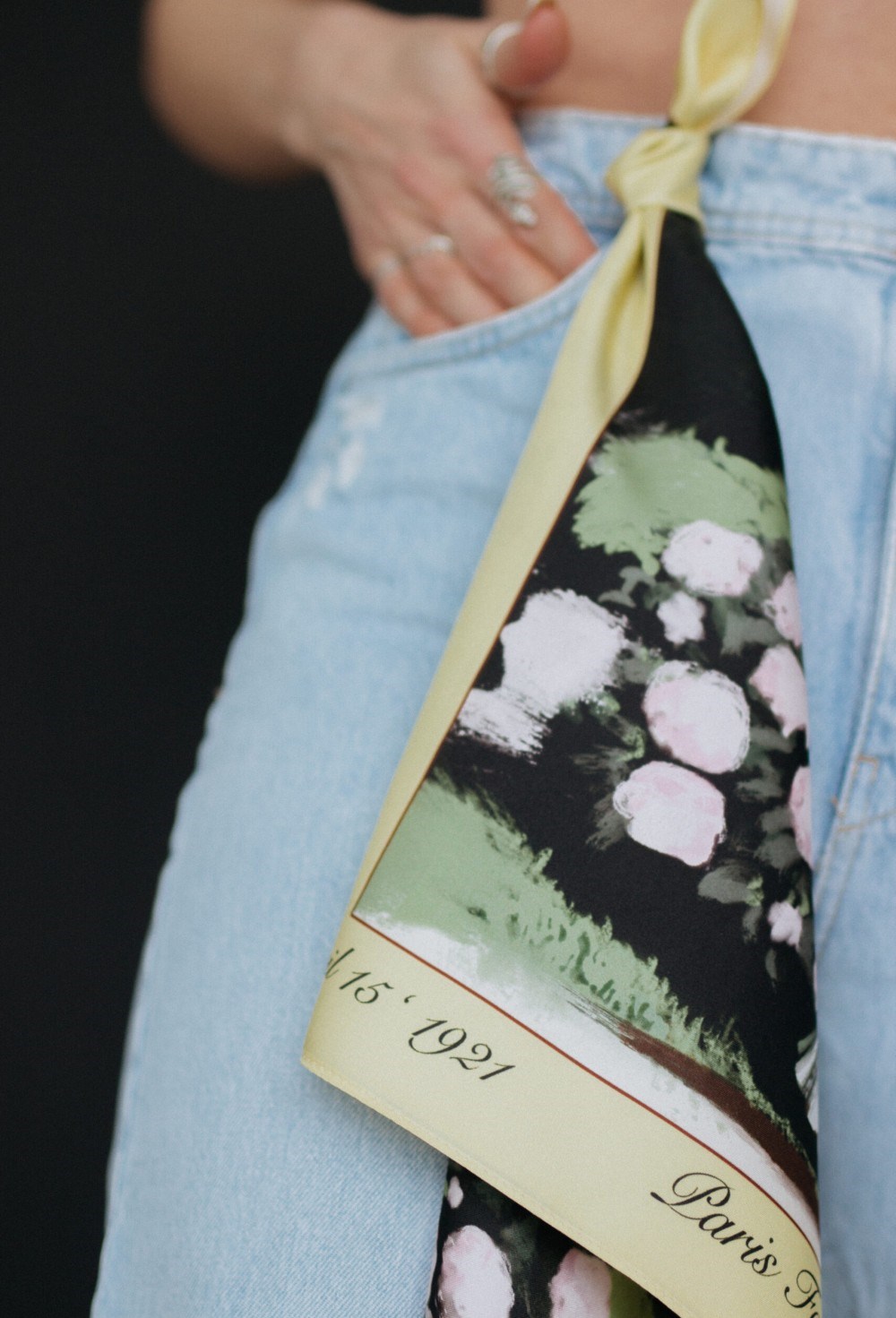 Платок Vogue April 1921 - фото 108934