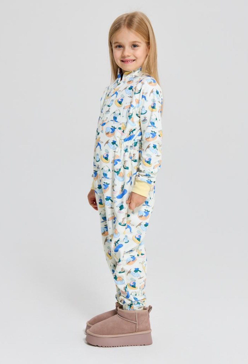 Комбинезон флисовый, с авторским принтом - фото 109077