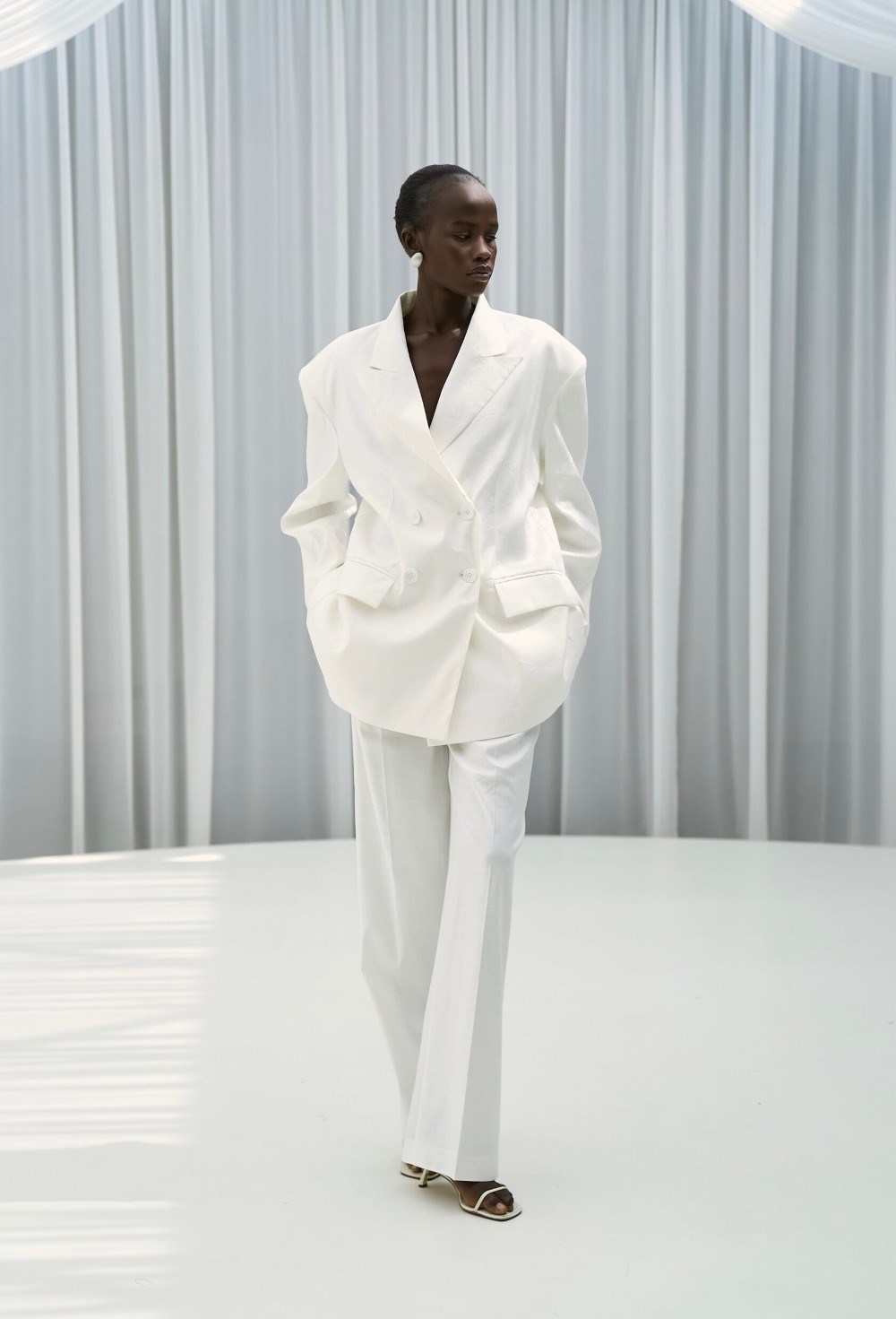 Жакет oversize изо льна - фото 109610