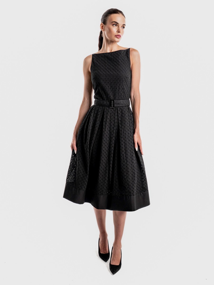 Летнее платье миди из хлопка с шитьем - фото 110252