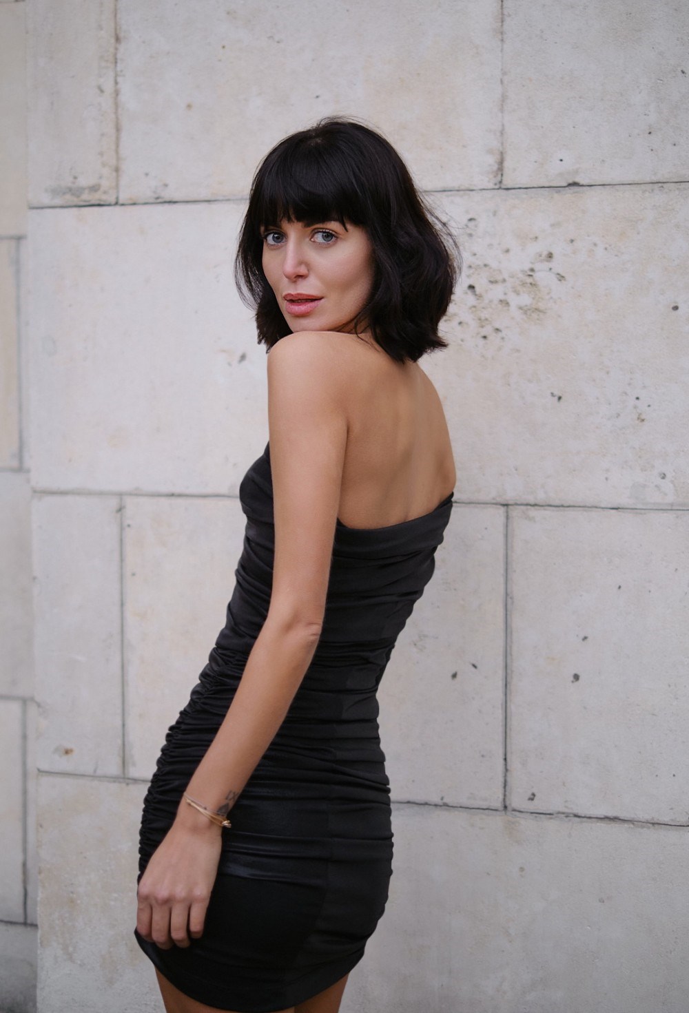 Платье Мини На Одно Плечо - фото 110771