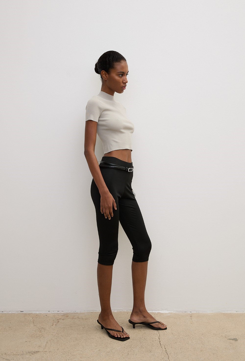 Топ с короткими рукавами Moco - фото 113415