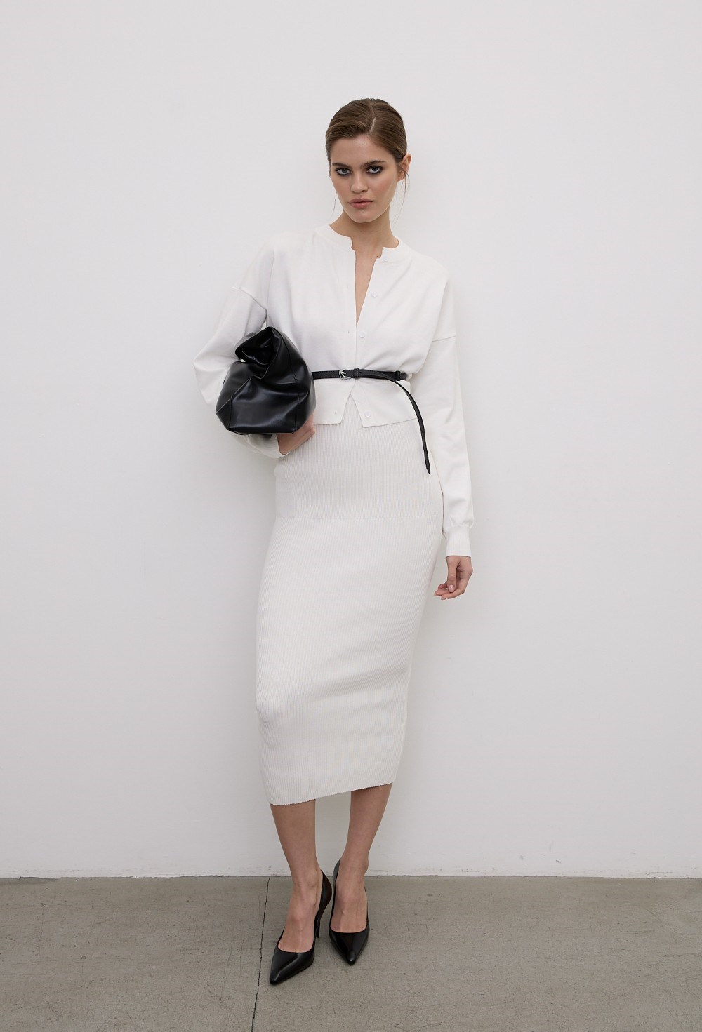 Укороченный вязаный кардиган - фото 113647