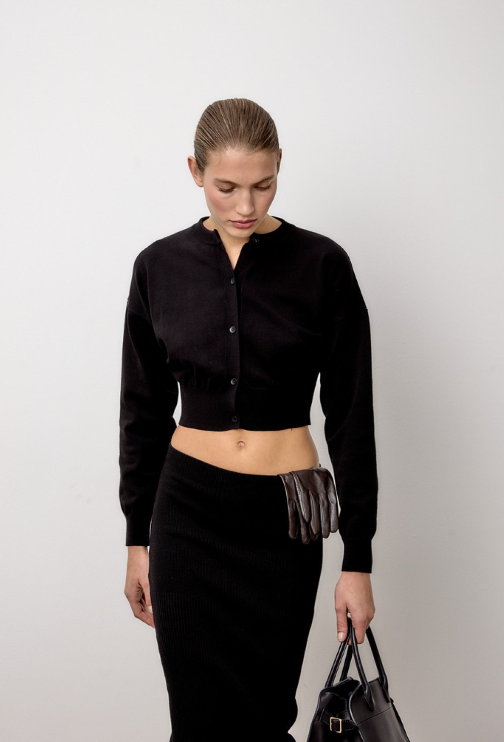 Укороченный вязаный кардиган - фото 113657