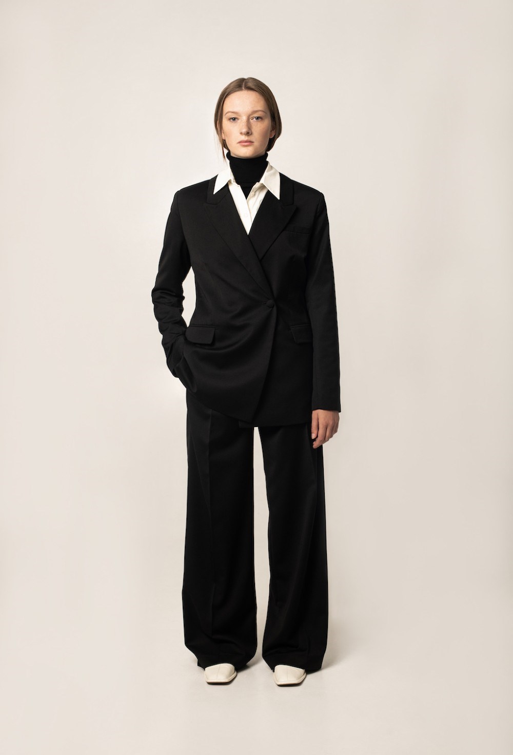 Брюки с защипами прямые - фото 115291