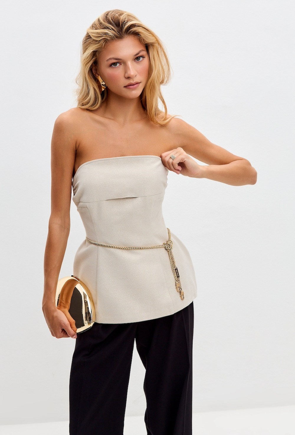 Фигурный вечерний топ с блеском - фото 115333