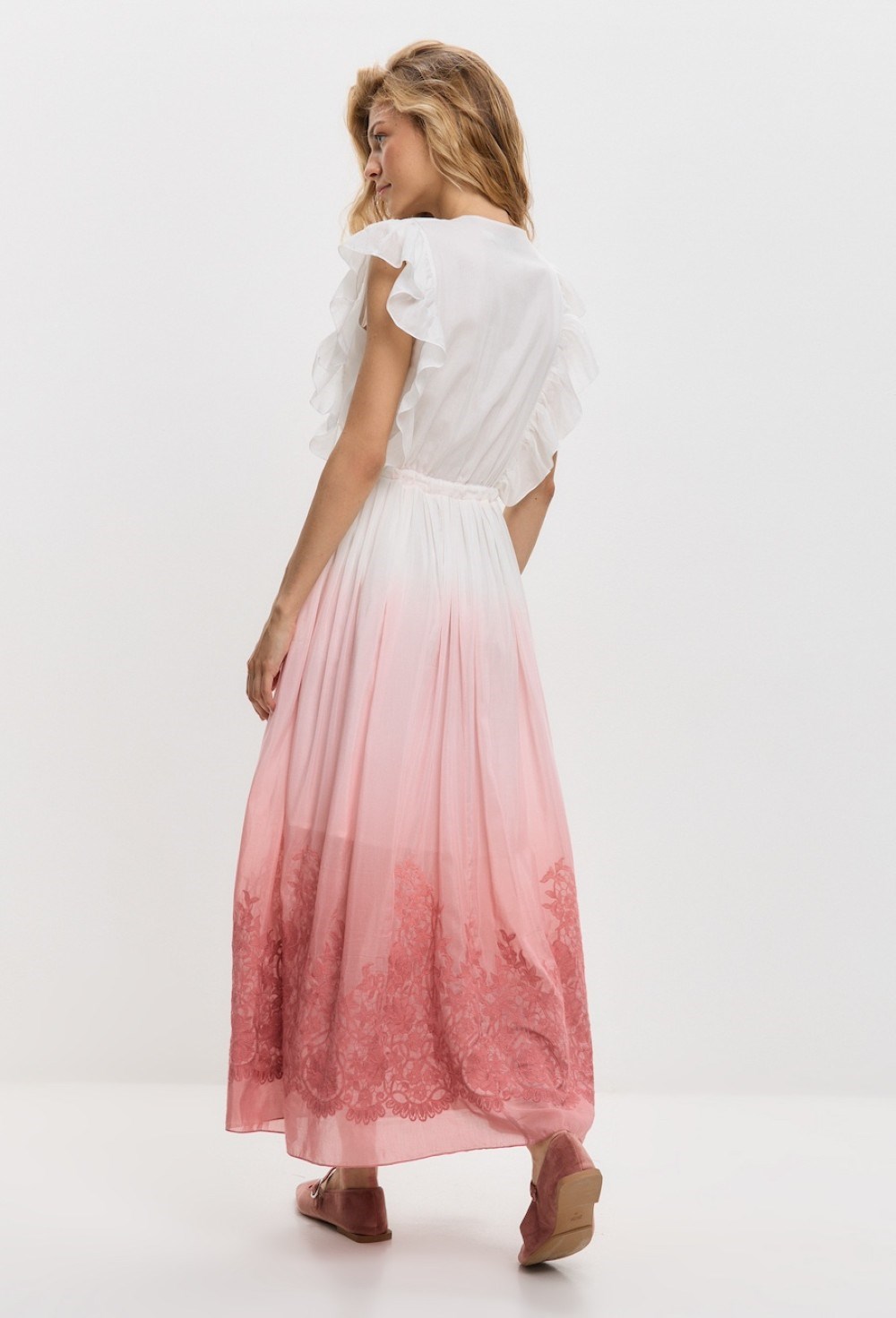 Платье в пол с из градиентного шелка с шитьем - фото 115394