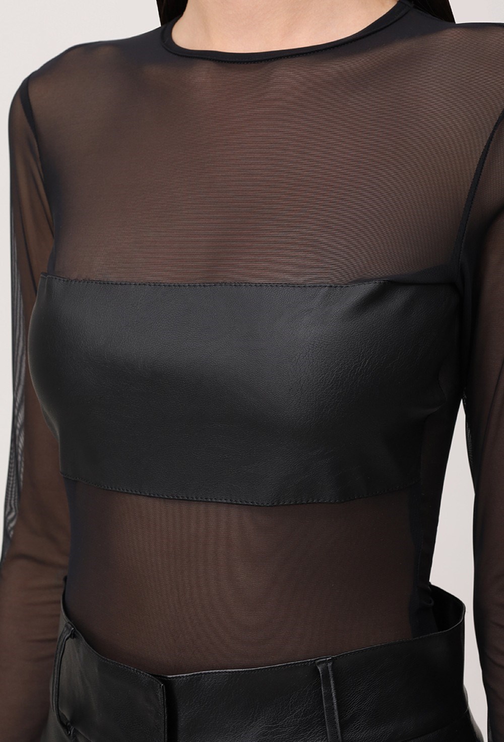 Боди в сетку со вставкой из кожи - фото 115747