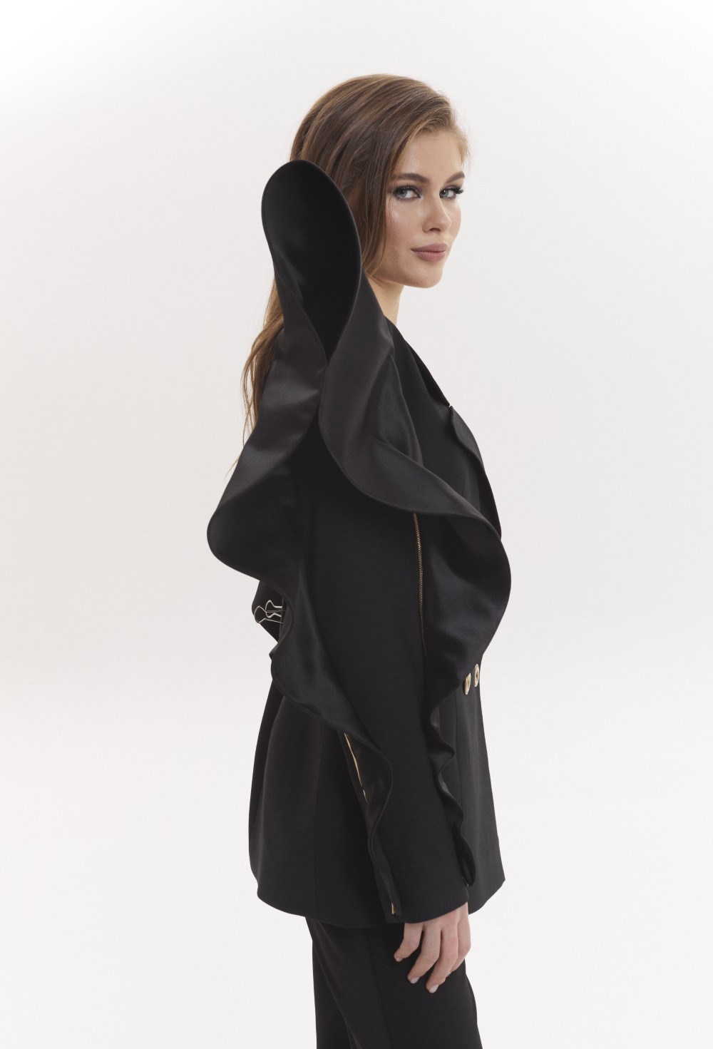 Жакет черный с воланами - фото 116302