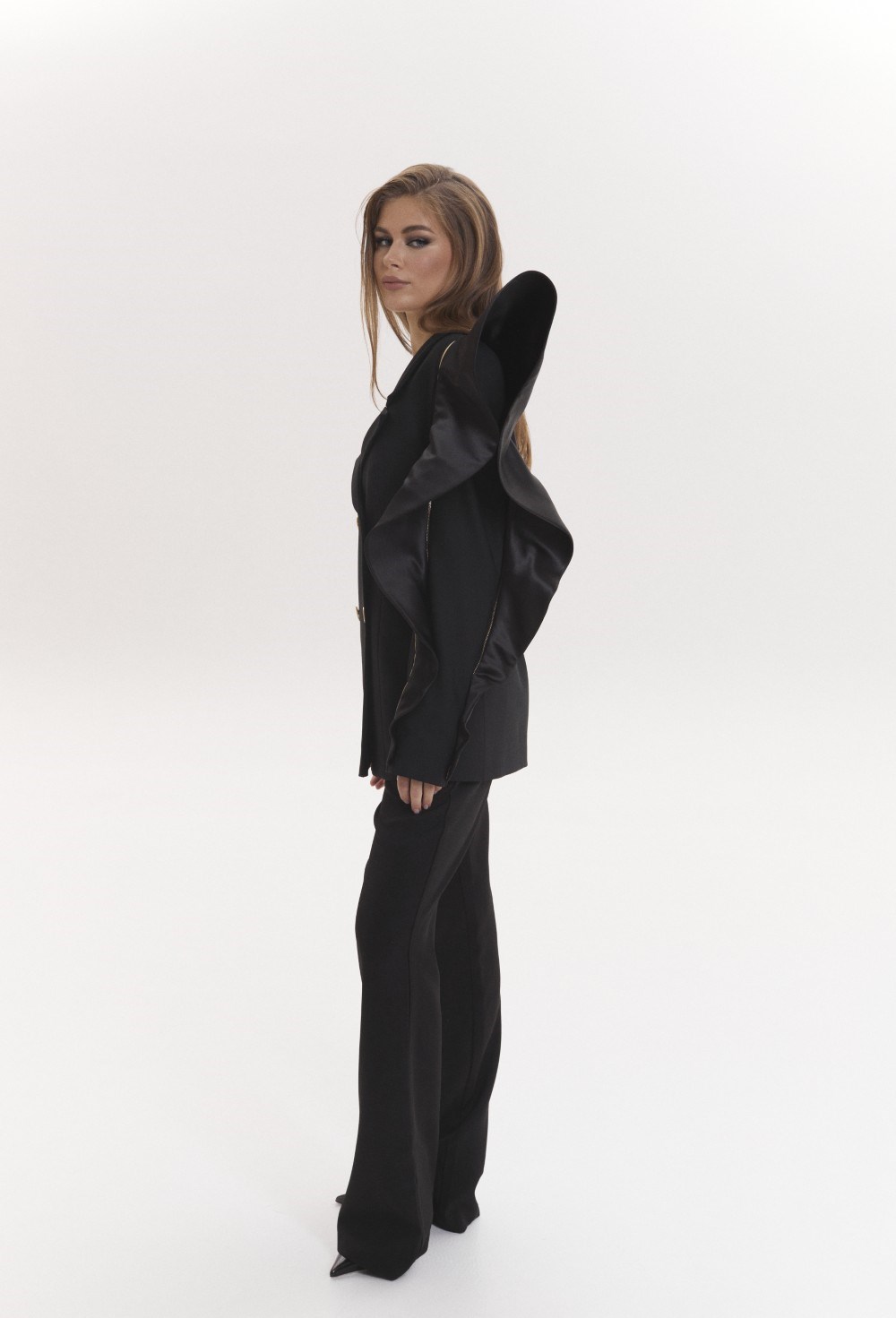 Жакет черный с воланами - фото 116303