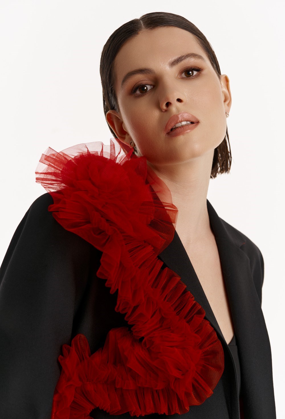 Жакет черный с декором цветы на магнитах - фото 116361