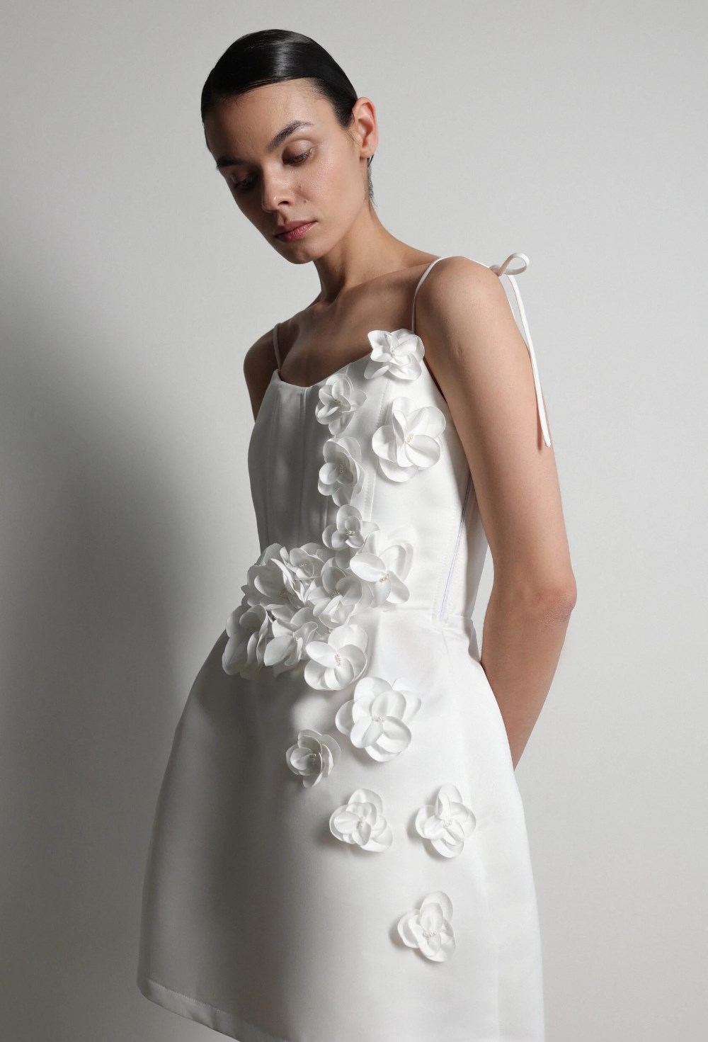 Платье мини - с цветами - фото 117314