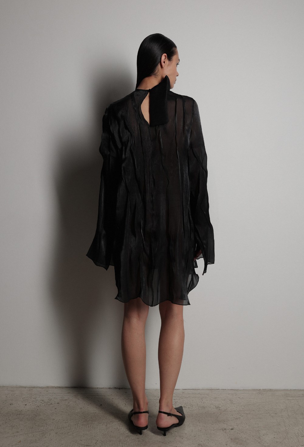 Платье с эффектом-мокрой ткани - фото 117329