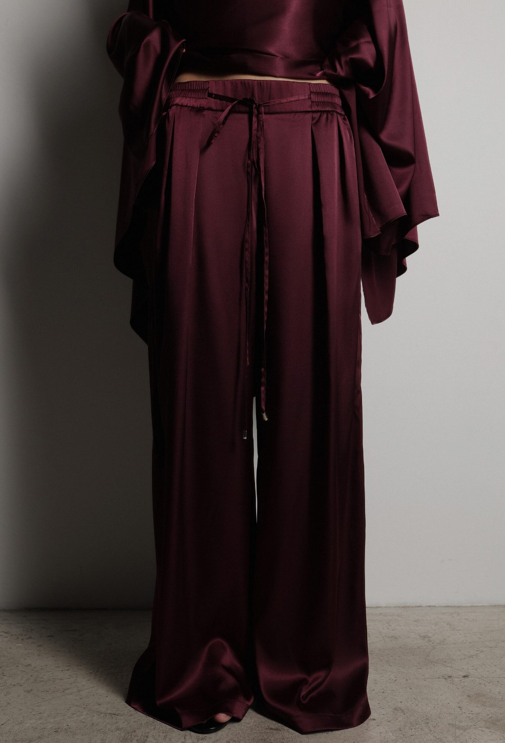 Костюм брюки и блуза - фото 117391