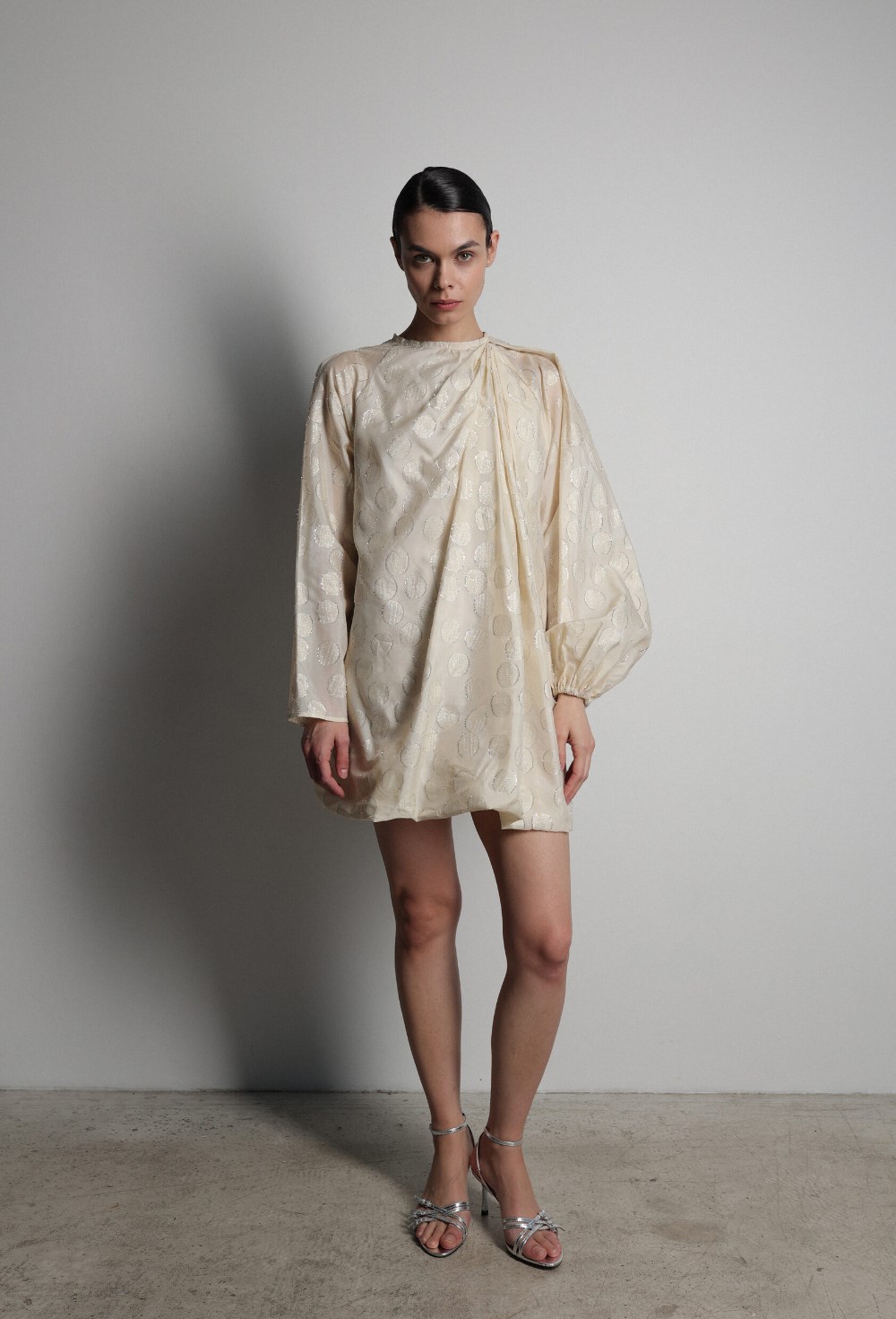 Платье мини в горох - фото 117399