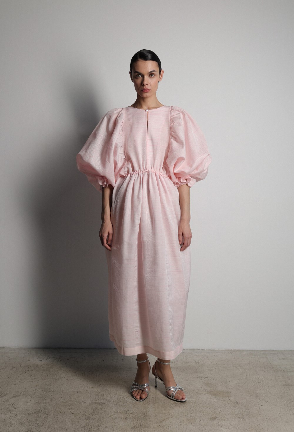 Платье миди розовое - фото 117413