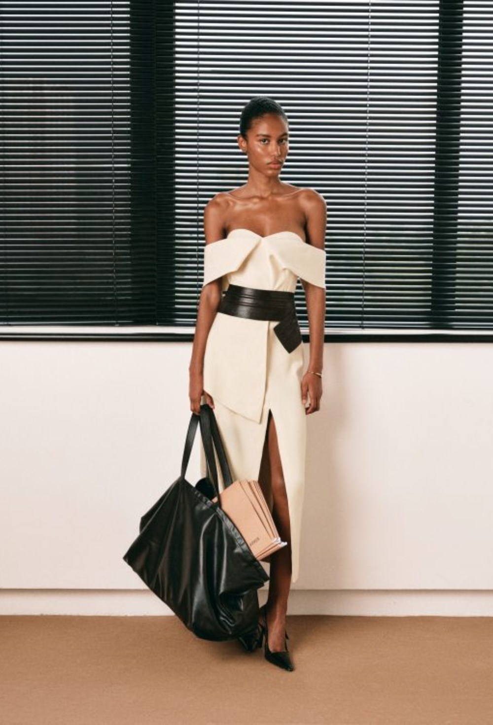 Платье миди из шерсти - фото 119660