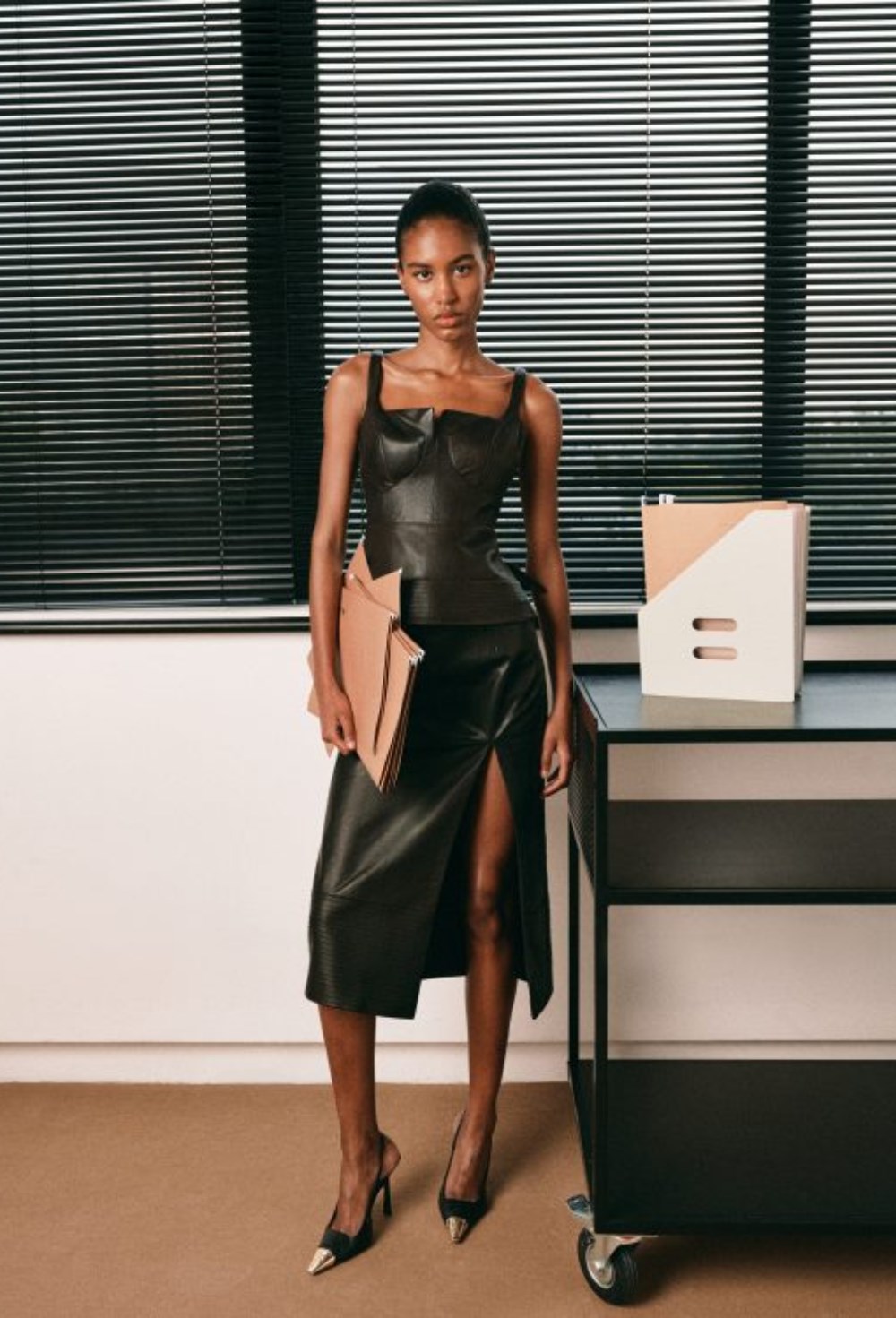 Кожаный корсет-топ - фото 119692