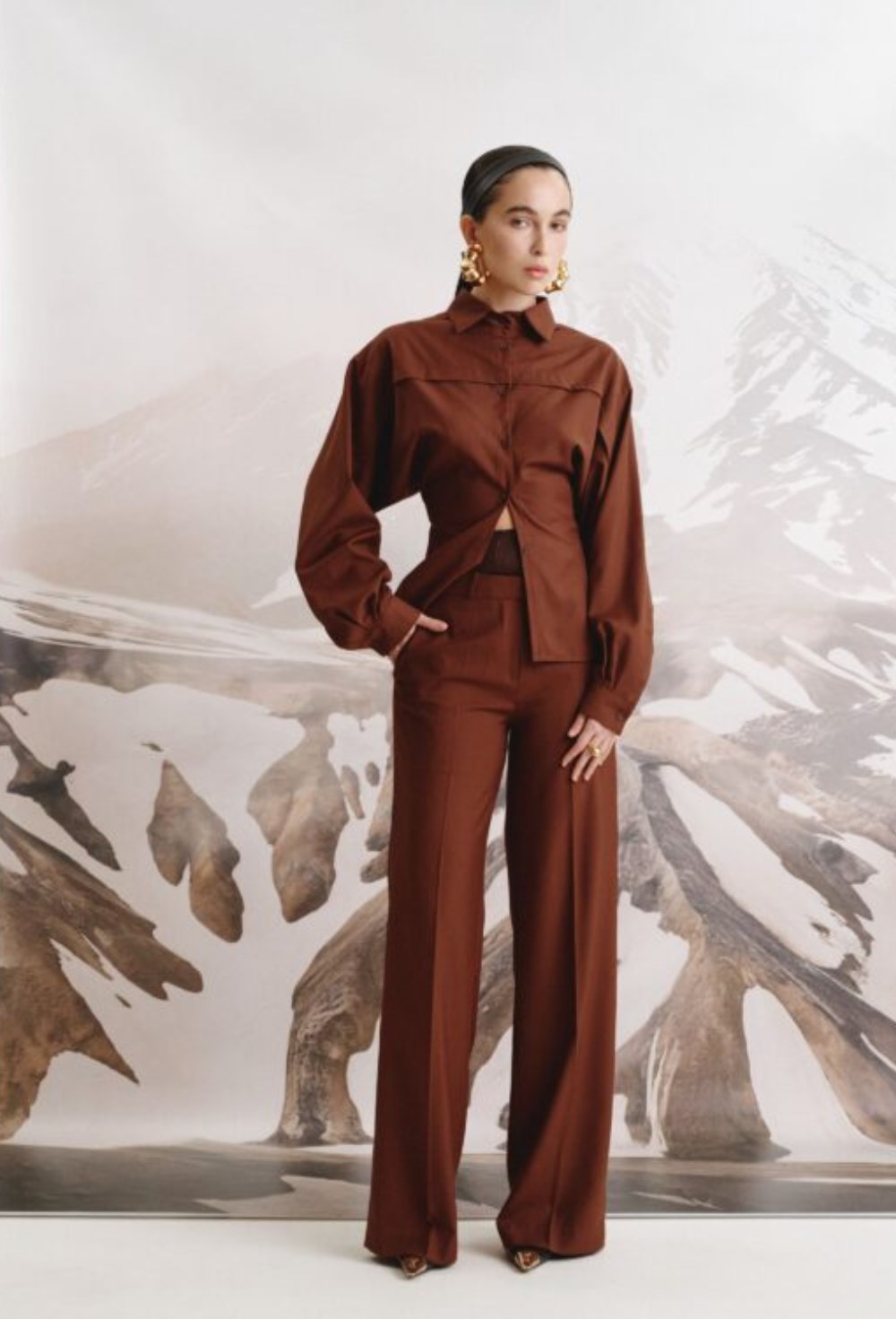 Коричневая рубашка - фото 119955