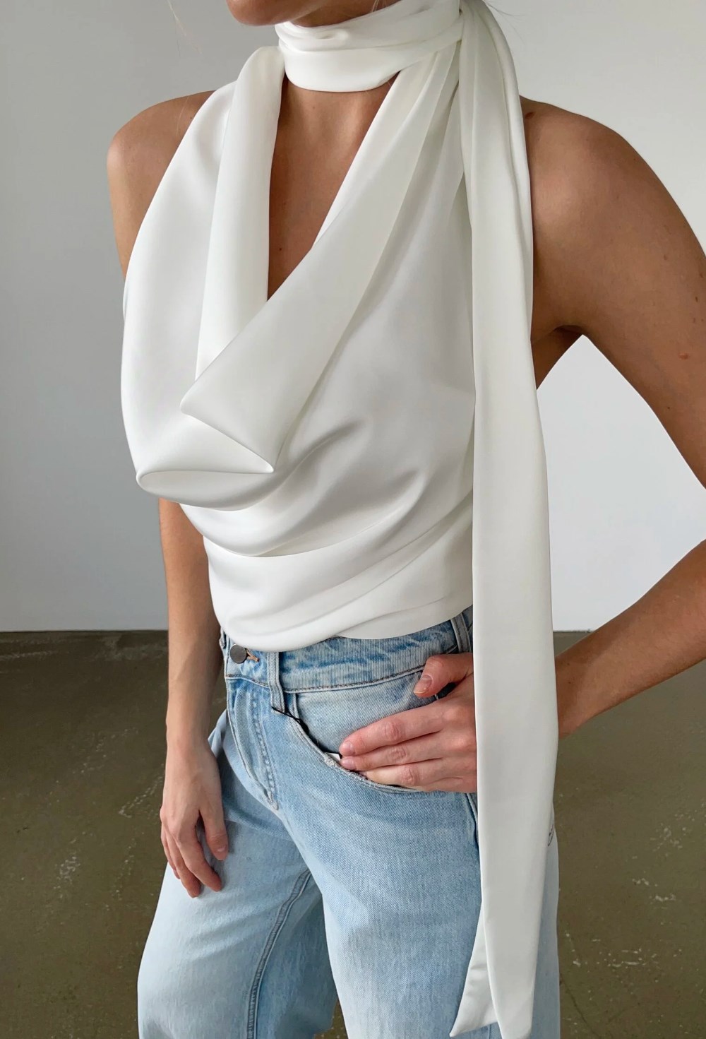 Топ-с открытой спиной - фото 120114