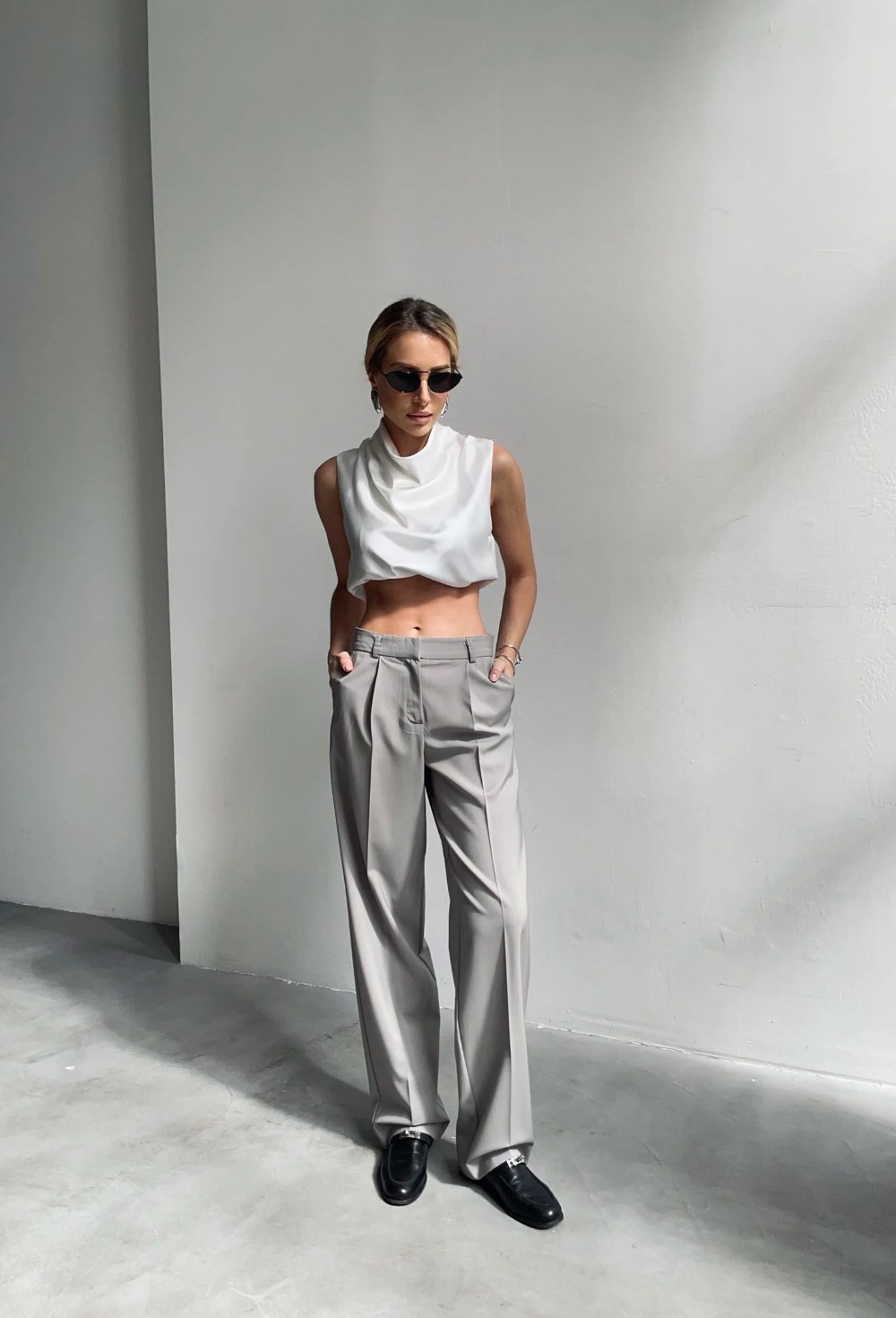 Брюки в мужском стиле - фото 120193