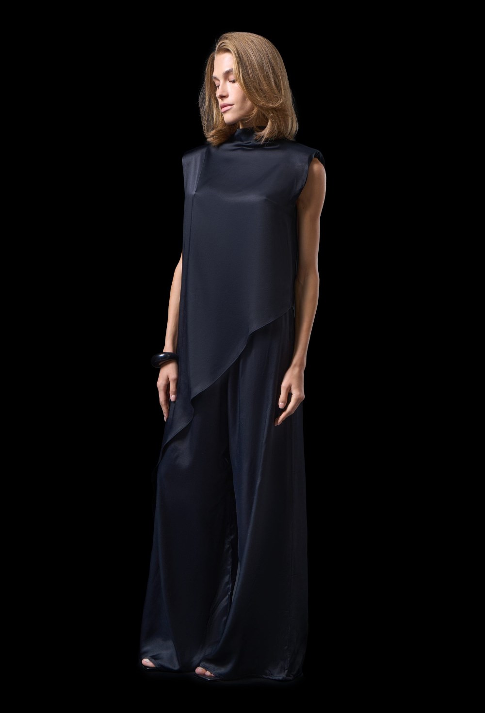 Асимметричный топ - фото 120364