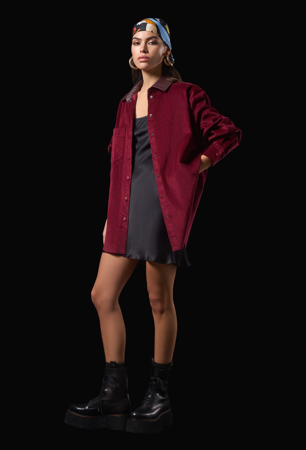 Бордовая рубашка из вельвета - фото 120423