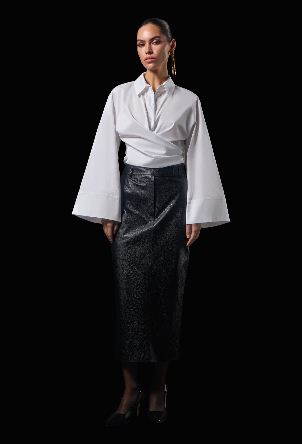 Белая хлопковая рубашка на завязках - фото 120434