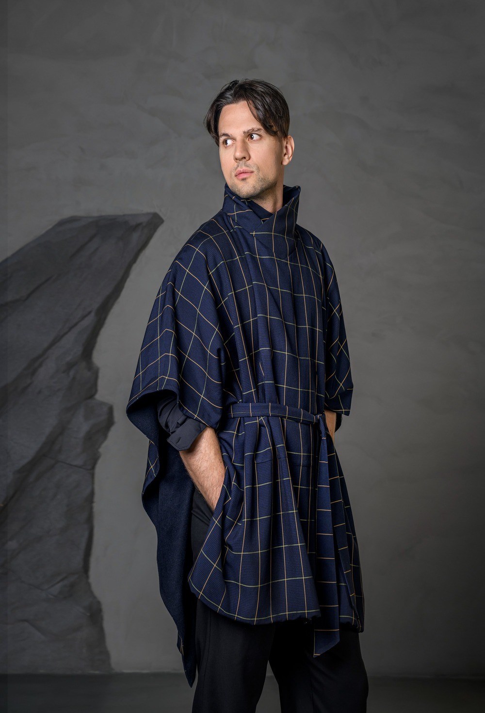 Пончо в клетку - фото 121622