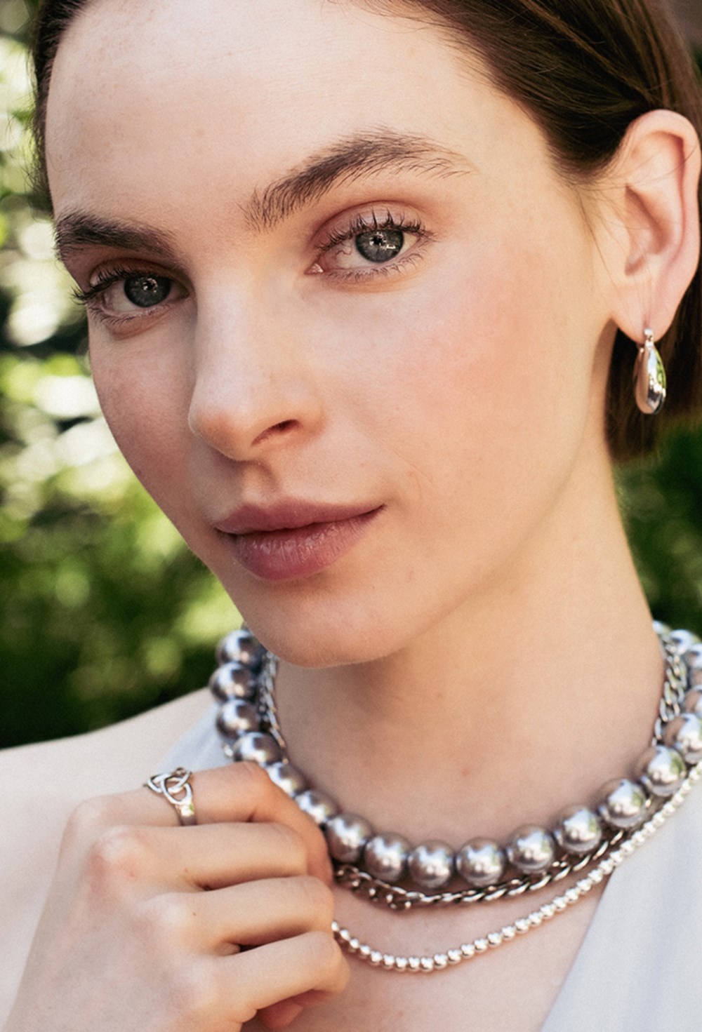 Necklace made of metal beads - фото 122722