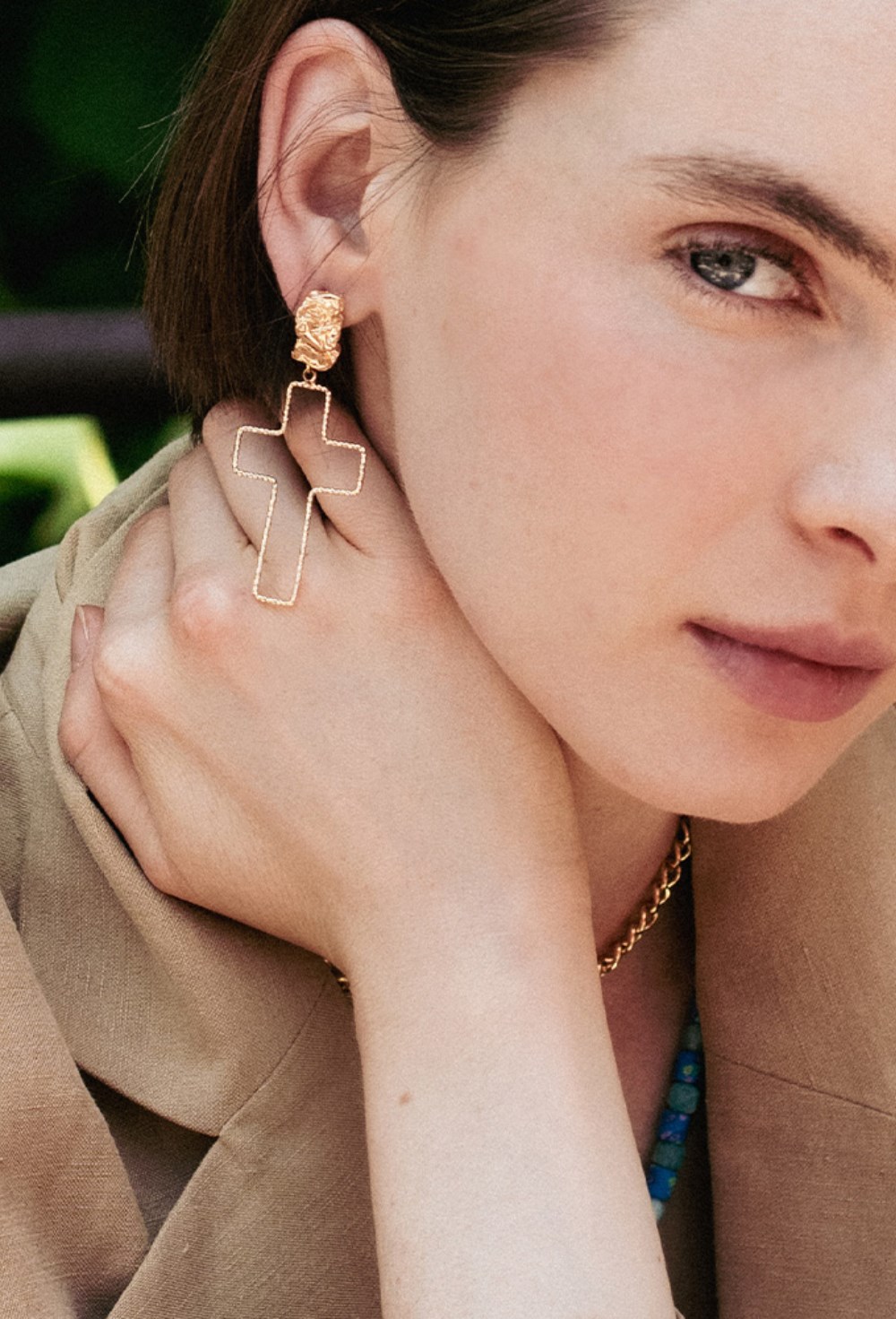 Earrings in the form of a volumetric drop - фото 123251