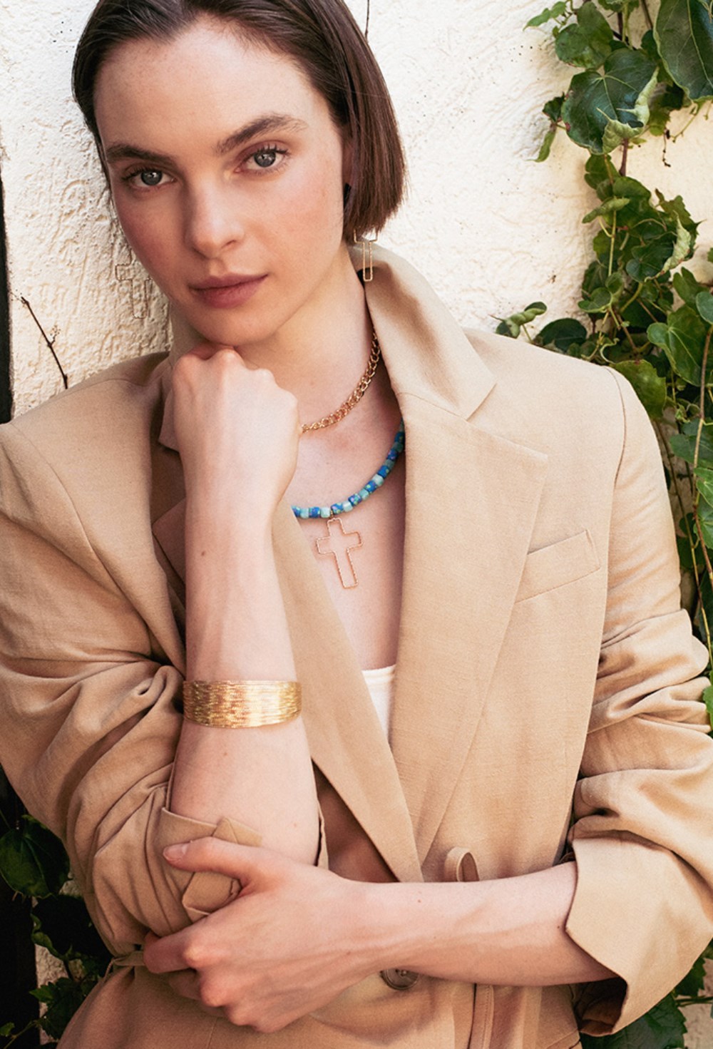 Earrings in the form of a volumetric drop - фото 123252