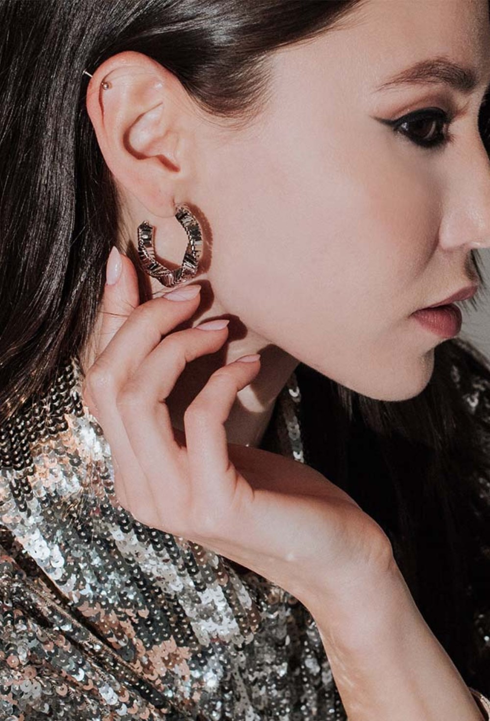 Hoops Metal Baguette Earrings - фото 123427