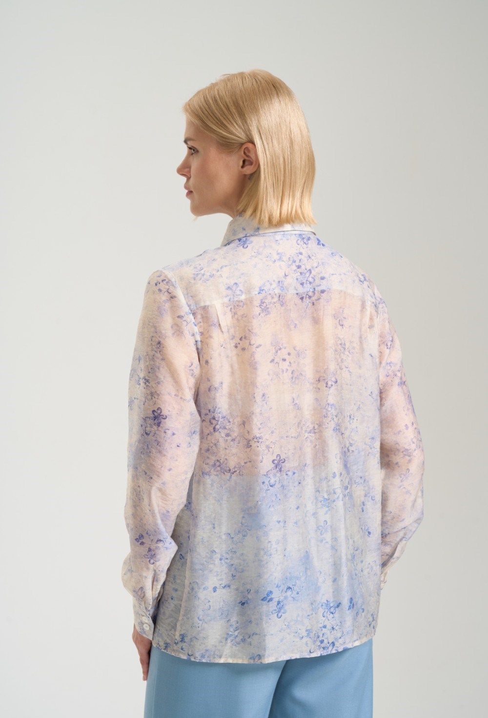 Блуза с цветочным принтом и защипами - фото 125811