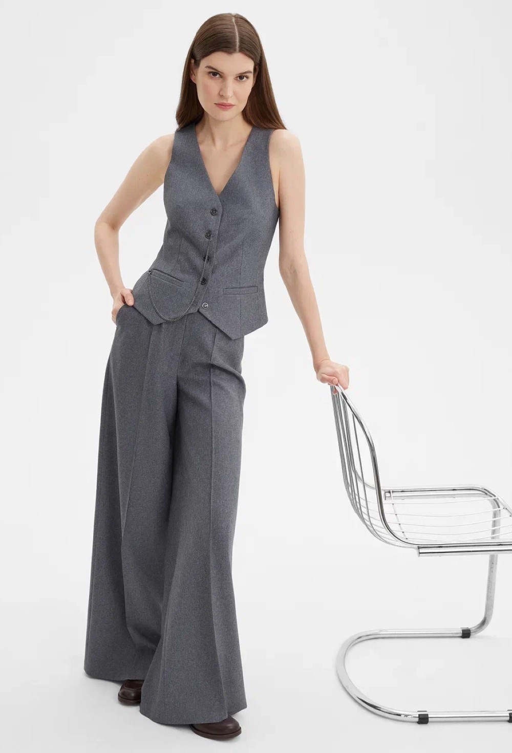 Брюки клеш серые - фото 125857