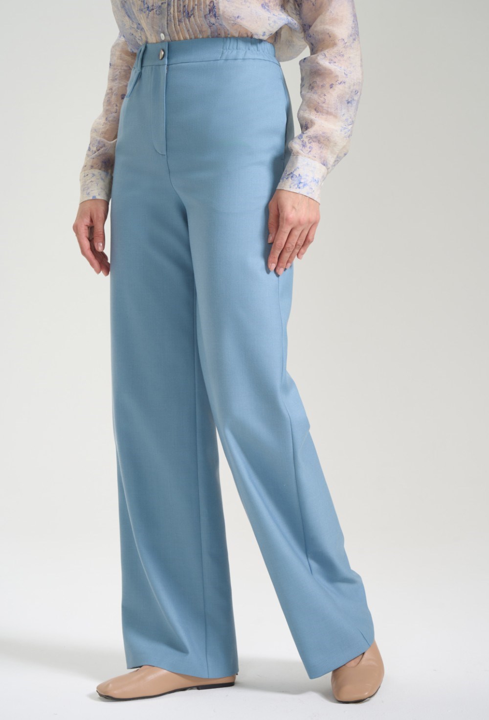 Брюки прямые голубые - фото 125951